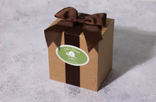 Load image into Gallery viewer, Classic White Pistachio Toffee