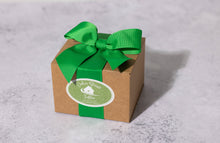 Load image into Gallery viewer, Classic White Pistachio Toffee